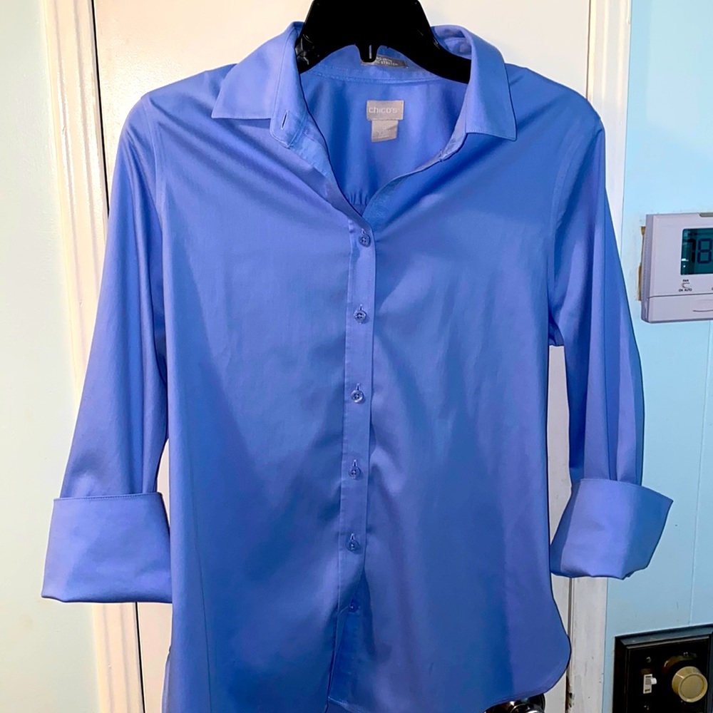COPY - Chico’s blue, no iron button down blouse with rolled up cuffs stretch